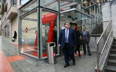 Atxuri eta Ollerietagoiena lotuko dituen igogailu inklinatua martxan da