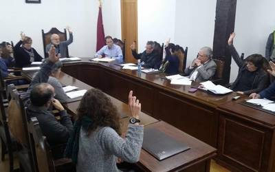 Hiru gazte presoen askatasuna eskatu du udalak