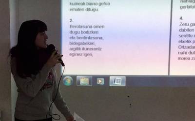 Idoia Granizok Emakumeen Egunerako jarritako bertsoak