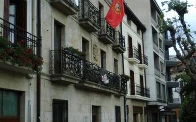 Udalak NUPen Universidad-Sociedad fundazioarekin elkarlan-hitzarmena sinatu du