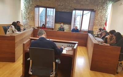 Behin betiko onespena jaso dute 2017ko udal aurrekontuek