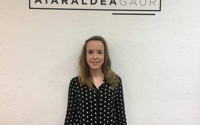 Itziar Mendigurenek eskuratu ditu sarrerak ikusteko Arabako Bertsolari Txapelketako kanporaketa