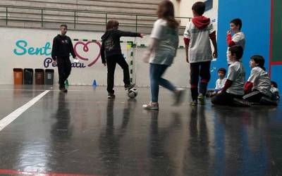 Kirol elkarteak areto futboleko campusa antolatu du apirilerako