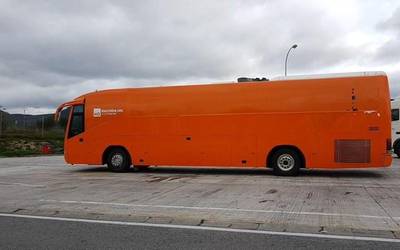 Iritsi da autobus transfoboa Iruñerrira