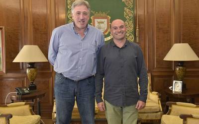 Udalbiltza eta Iruñeko Udala elkarlanerako bideak aztertzen ari dira