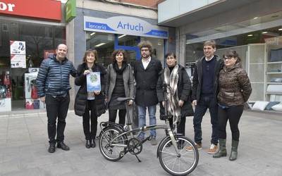 Tokiko merkataritzaren aldeko kanpaina abiatu du Iruñeak