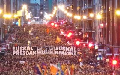 Mugimendua ibiliz erakutsi behar denez…