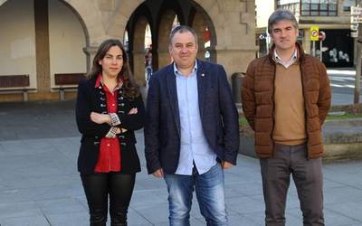 Komertzioa bultzatzeko asmoz San Miguel, Karmen eta Konbenio kaleetan izango dira “hurrengo urbanizazio lan garrantzitsuenak”