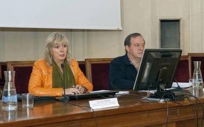 Euskadi, Katalunia, Galizia, Balearrak eta Nafarroa bat eginik hizkuntza-politikan