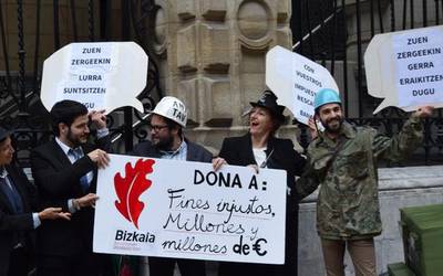 Eragozpen fiskalerako plataformak militarismo-arloko gastu publikoa salatu du