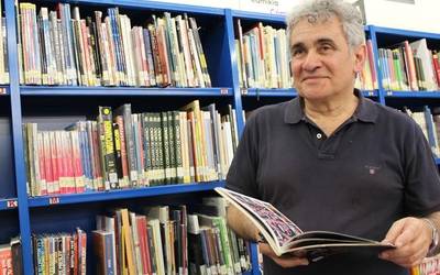Bernardo Atxaga, Antonio Altarriba eta Lurdes Oñederrarenn euskal gatazkari buruzko kontakizunak Gasteizen