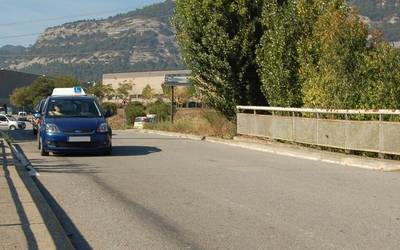 Azken auto harrapatzeari erantzunez elkarretaratzea antolatu du 8-80 plataformak