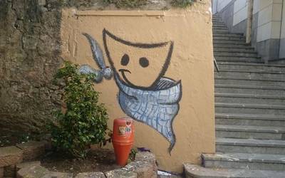 Gora santelmoak eta adierazpen askatasuna