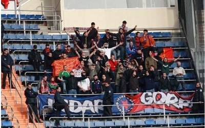 Talde kriminaleko partaide izatea leporatuta auzipetu dituzte "Indar Gorriko 21 jarraitzaile"