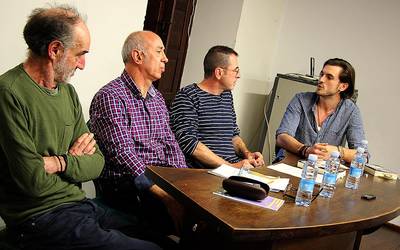 Heroinaren garai ilunak mintzagai