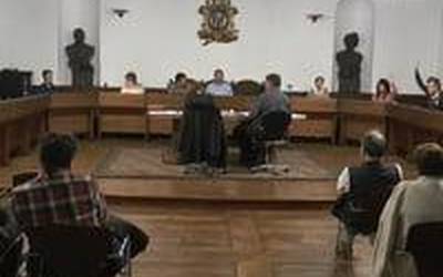 Osoko bilkurak ez ditu 2017ko aurrekontuak onartu