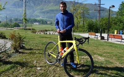 Mikel Ugarte triatleta Afrikako Kopa lehiatzen izan da