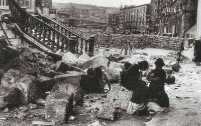 Gerra Zibilean Bizkaia faxisten esku geratu zanekoa gogoratuko dau Euskadiko Artxibo Historikoak