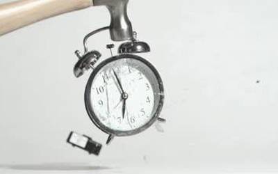 Ohetik jaikitzea kostatzen zaien horientzako aplikazioak