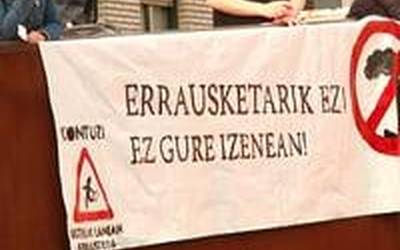Erraustegiaren aurkako elkarrataratzea ospatu zen Aiztondo bailaran