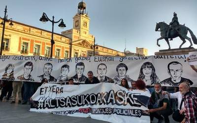 Altsasuko gazteek kartzelan sei hilabete: babesa adierazteko mobilizazioak egin dituzte Madrilen