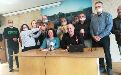 Dani Trujillanok salatu du Podemos aiararren ahotsa isiltzen ari dela