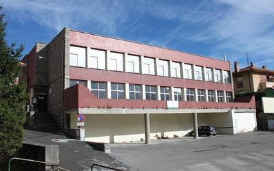 Udalak berritze lanak gauzatuko ditu herriko hiru ikastetxetan
