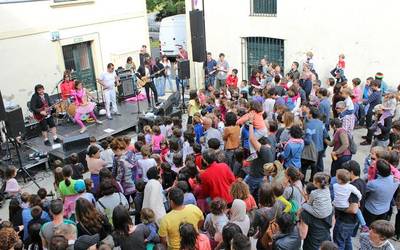 Parkearen loretzearen ikur, bigarren Udaberri Festa bihar