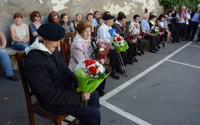 85 urtetik goitiko herritarrak omendu dituzte Urrozen Malerrekako Egunean