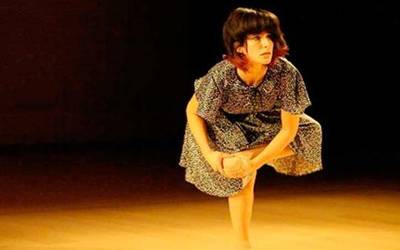 Bueltan da Zurrunbilo, euskal arte eszeniko garaikideen jaialdia