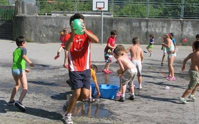 Uda euskaraz bizitzeko egitasmo sorta aurkeztu du udalak