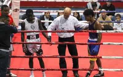 [ARGAZKIAK] Boxeo gaua Lubaki kiroldegian