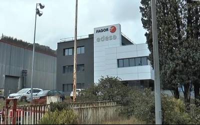 Edesa Industrial enpresan lanuzterako deia egin dute