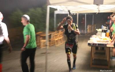 Ehunmiliak Ultra Trail proba, iruditan