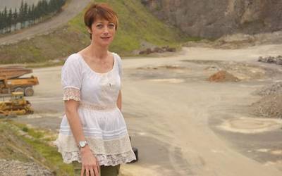 Lourdes Urbieta: “Bidea apur bat zabaldu dut, baina emakumea hurbiltzen ez den sektorea da gurea”