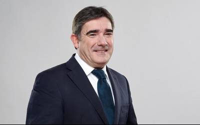 Erandioko alkateari absoluzioa eman eta zinegotzi ohi bat zigortu du epaitegiak