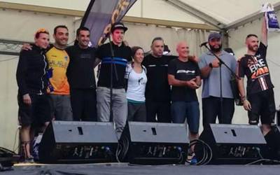 Juanan Arrinda eta Mikel Mendizabal maila handian aritu dira Lezamako BTT Enduro proban