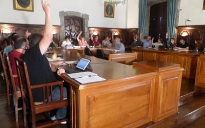 Udalbatzak komunikazio bideak eskatu dizkio Fagor CNAko zuzendaritzari
