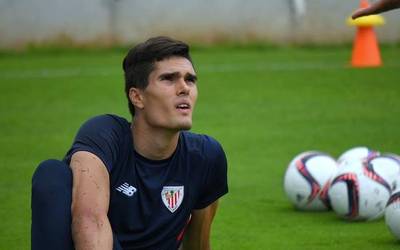 Hodei Oleagak Bilbao Athleticen jokatuko du hurrengo denboraldia