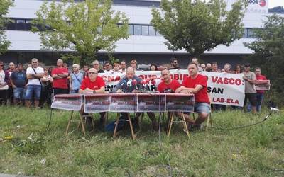 Fagor CNAko langileen ordezkariak: "Itxieraren atarian egon gintezke, nahiz eta zuzendaritzak ez onartu begi-bistakoa dena"