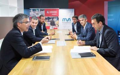 Eroski eta Mondragon Unibertsitatearen arteko lankidetza hitzarmena sinatu da