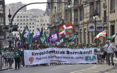 Caser zigortu dute zahar-etxeetan greba eskubidea urratzeagatik