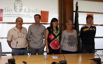 EH Bilduk leporatu dio EAJri gezurrak esatea eta elkarteak gatazka politikoetan nahastea