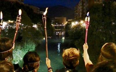 Etxera joateko "brigada moreak" egingo dituzte Laudioko Jaietan, emakume, bollera eta transentzako