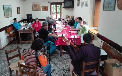 Santixa eguna ospatu ostean, San Esteban jaiak izango dituzte Uribarrin