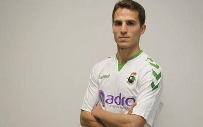 Jagoba Beobidek Burgos taldearekin fitxatu du