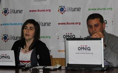 Omniako bi kideak bota ditu Tokiko Gobernu Batzordetik EH Bilduk, irainak eta "joko zikina" leporatuta