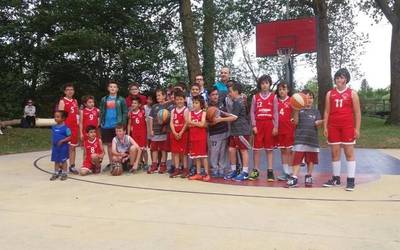 7 talde lehiatuko dira 3x3 Ziordia Saskibaloi Torneoan