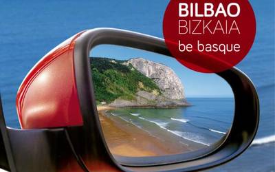 Bizkaia ondo ezagutzeko hamar turismo ibilbide dituen 'Drive & Enjoy' gida kaleratu dute