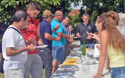 Tortilla, sagardo eta pandero, Santiomendi festetan dago, gero!